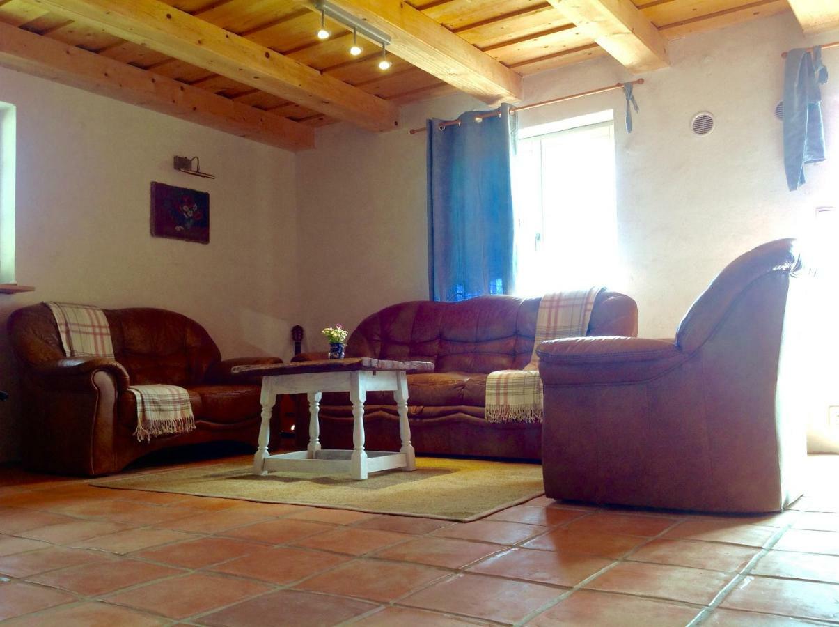 Kopanicky Dvor Guest House Hodrusa Luaran gambar